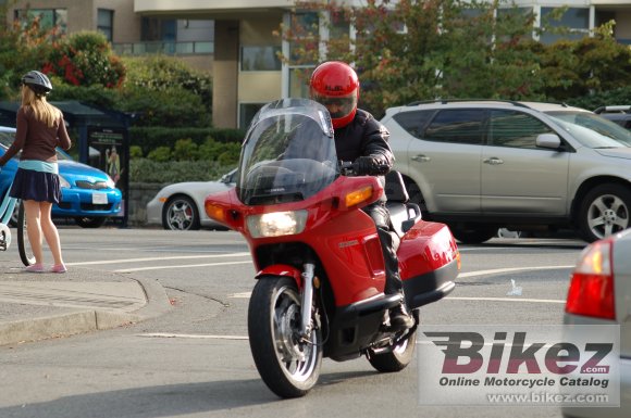 1998 Honda PC 800 Pacific Coast photo